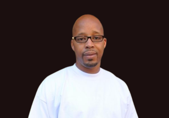 Who Is Playing Warren G in the Snoop Dogg Movie? Algee Smith Joins the Cast Who Is Playing Warren G in the Snoop Dogg Movie? Algee Smith Joins the Cast