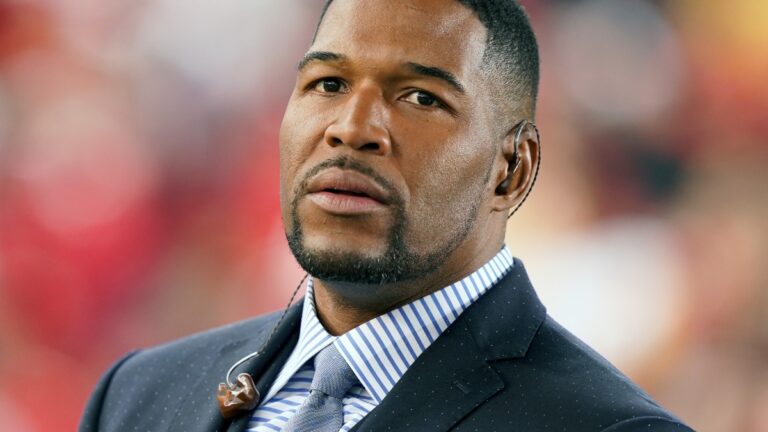 Why Are Critics Upset with Michael Strahan’s Chris Johnson Interview? Why Are Critics Upset with Michael Strahan’s Chris Johnson Interview?